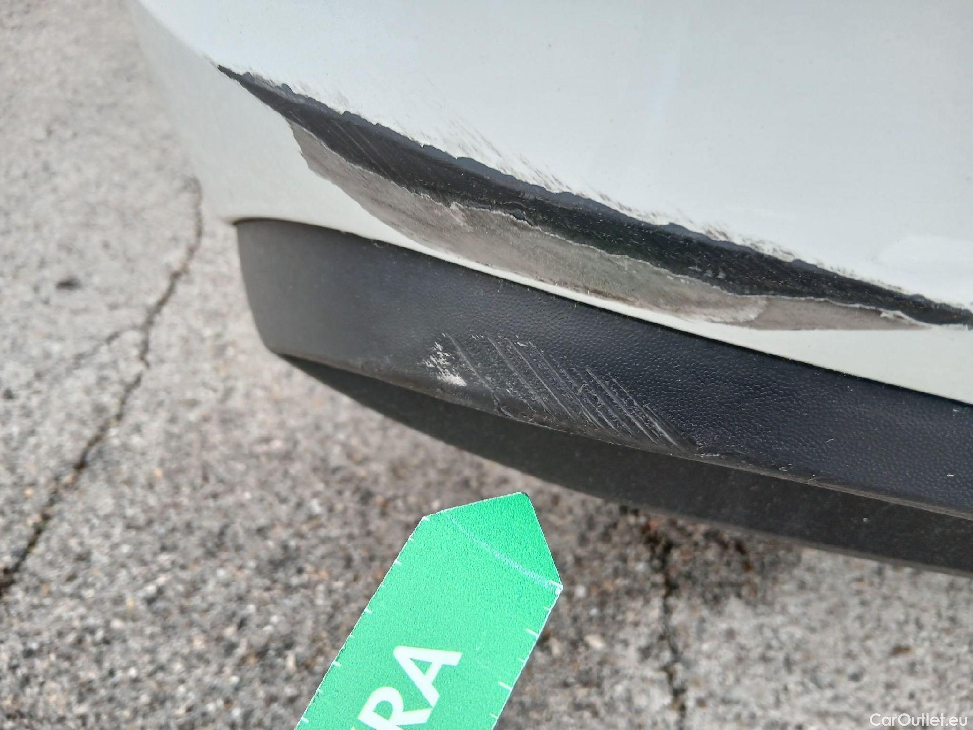  Volkswagen  Golf  VOLKSWAGEN / 2020 / 5P / berlina con portón Life 1.0 eTSI 81kW (110CV) DSG #40