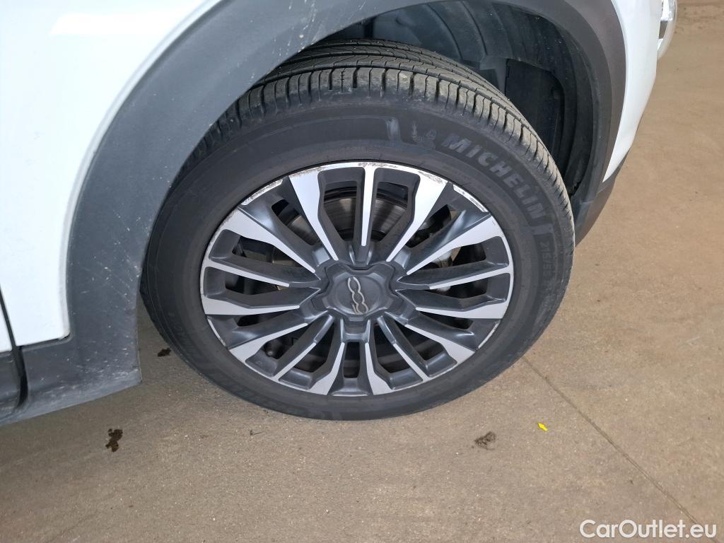  Fiat  500 FIAT X / 2018 / 5P / SUV 1.0 FFly T T3 120ch Cross #18