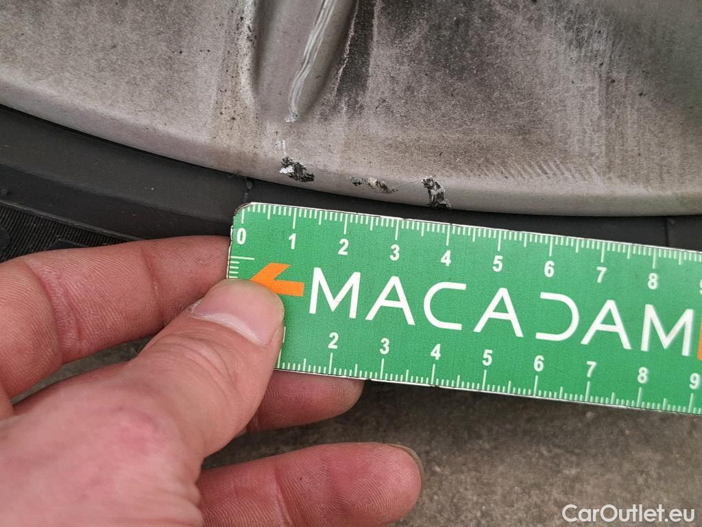  Bmw  Serie 1 BMW Série 1 / 2019 / 5P / Berline 1.5 116D DKG7 Business Design #33