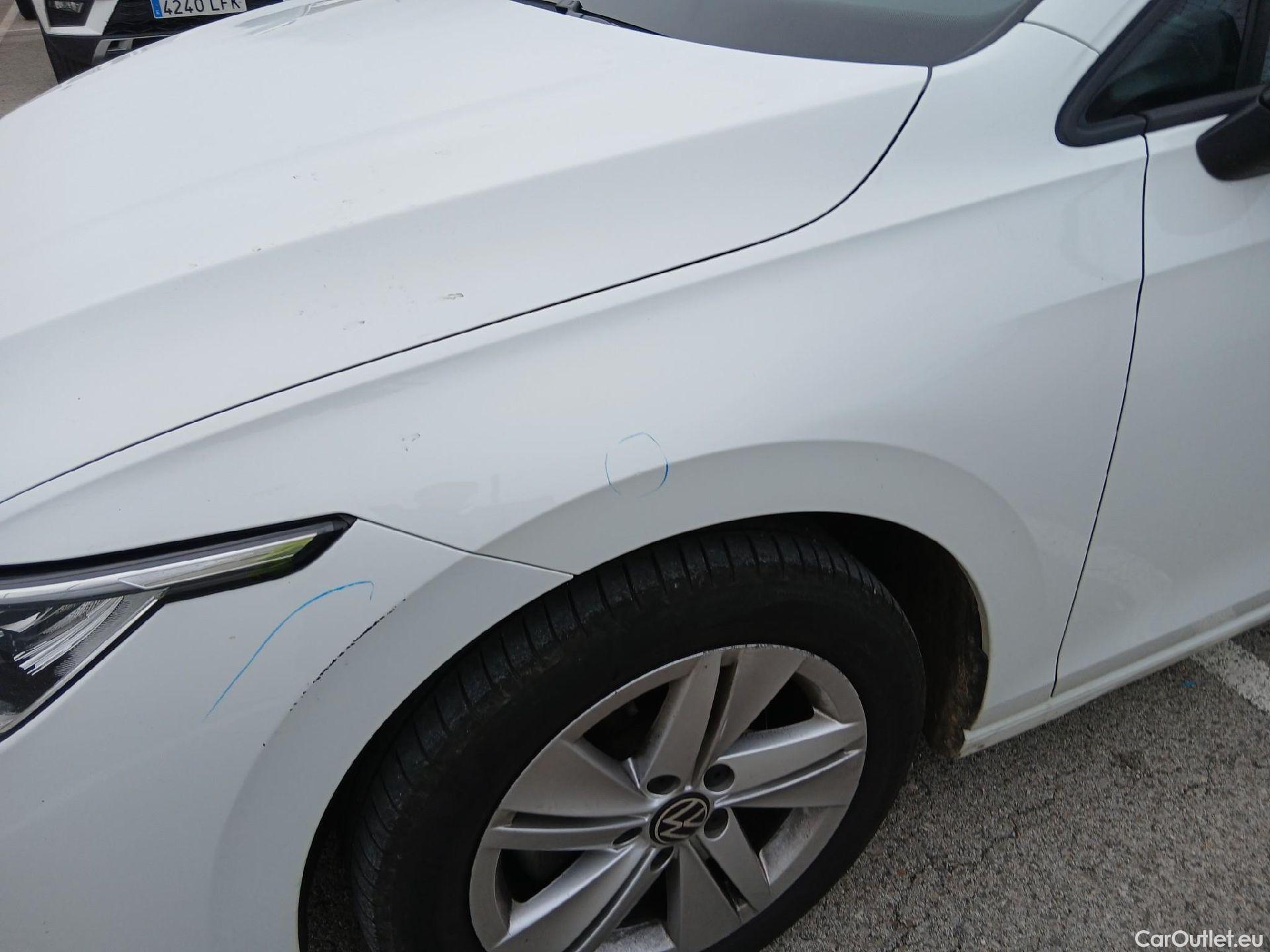  Volkswagen  Golf  VOLKSWAGEN / 2020 / 5P / berlina con portón Life 1.0 eTSI 81kW (110CV) DSG #14