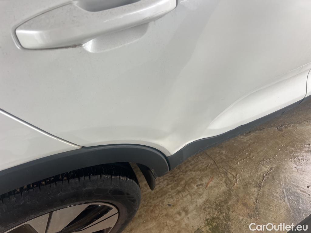  Volvo  XC 40 VOLVO XC40 / 2017 / 5P / todoterreno 1.5 T5 Twin Recharge Inscription Ex Auto #9