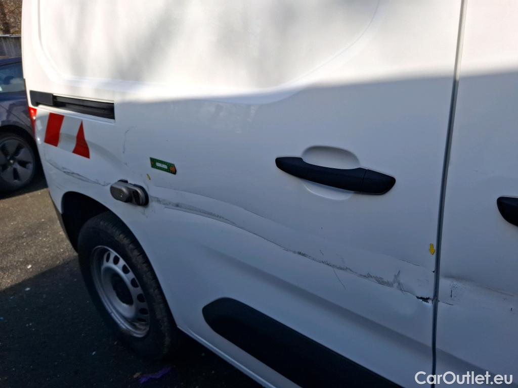  Citroen  Berlingo  Fourgon Worker M 1000 1.2 PureTech 130CV BVA8 E6d #1