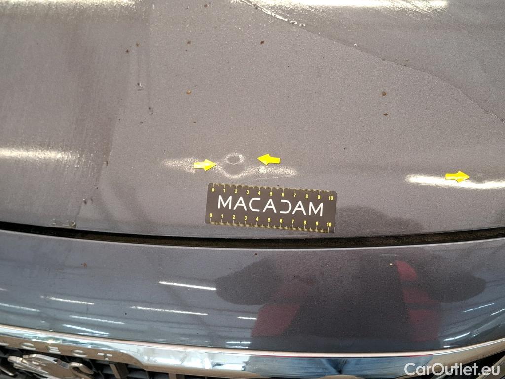  Peugeot  2008  Allure Business 1.5 HDi 120CV BVA6 E6dT #16