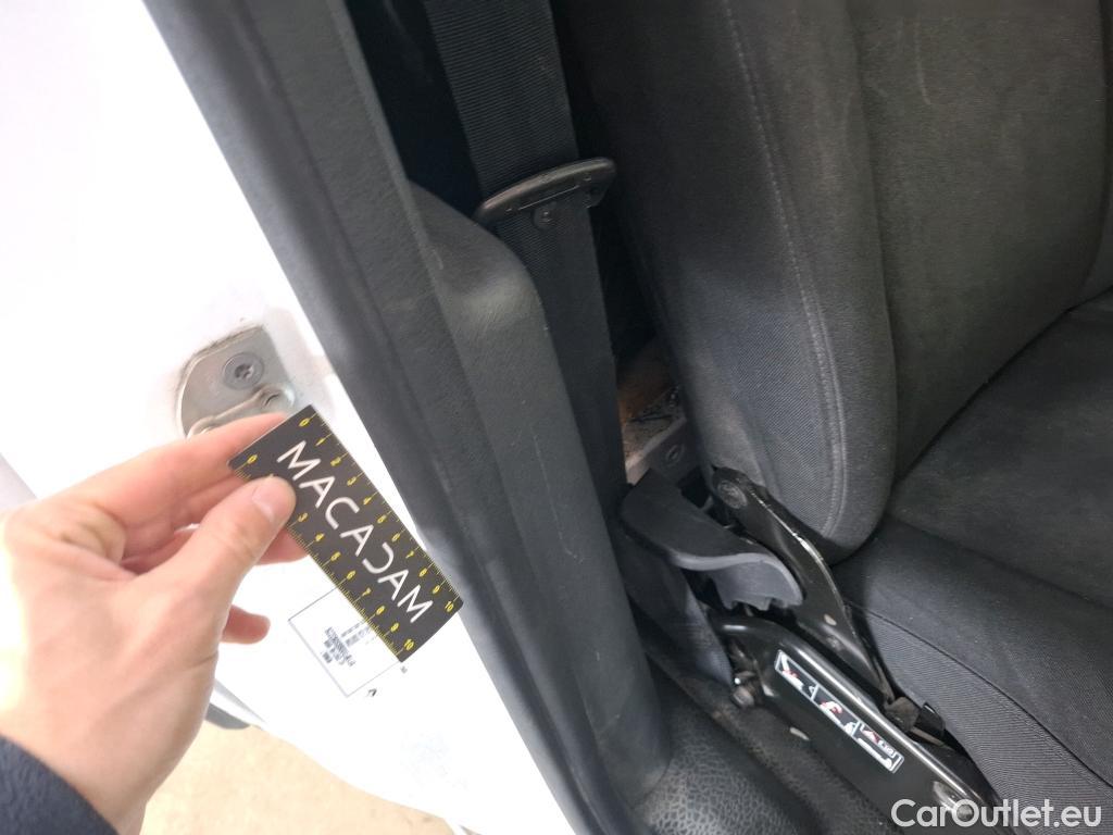  Renault  Kangoo RENAULT  Express / 2013 / 4P / Fourgonnette Gd Volume Gd Confort - Blue dCi 95 #70