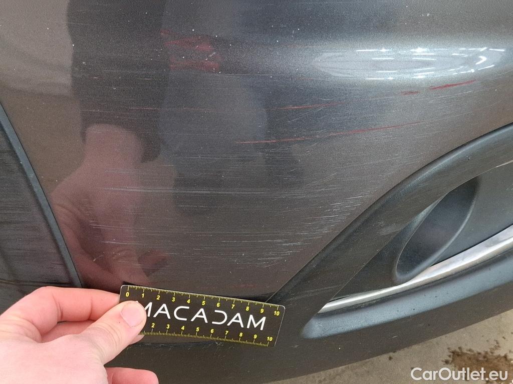  Peugeot  2008  Allure Business 1.5 HDi 120CV BVA6 E6dT #33