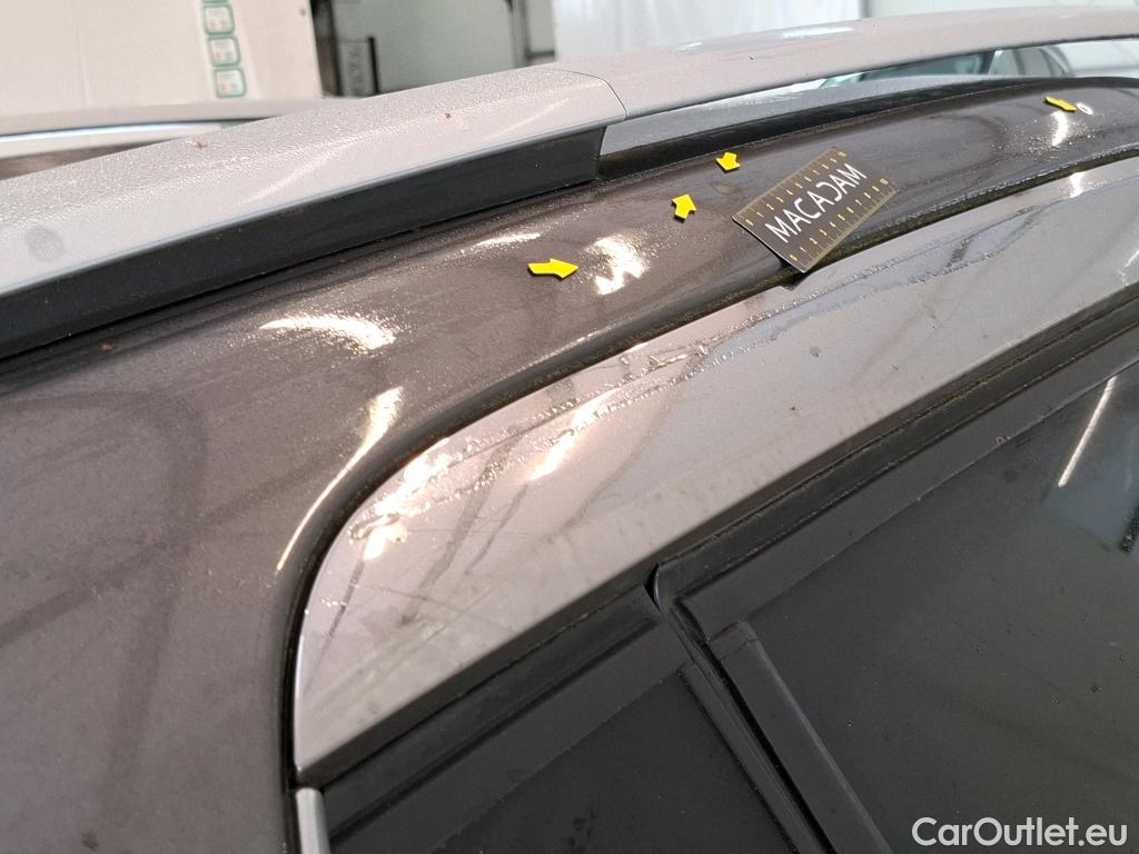  Peugeot  2008  Allure Business 1.5 HDi 120CV BVA6 E6dT #25