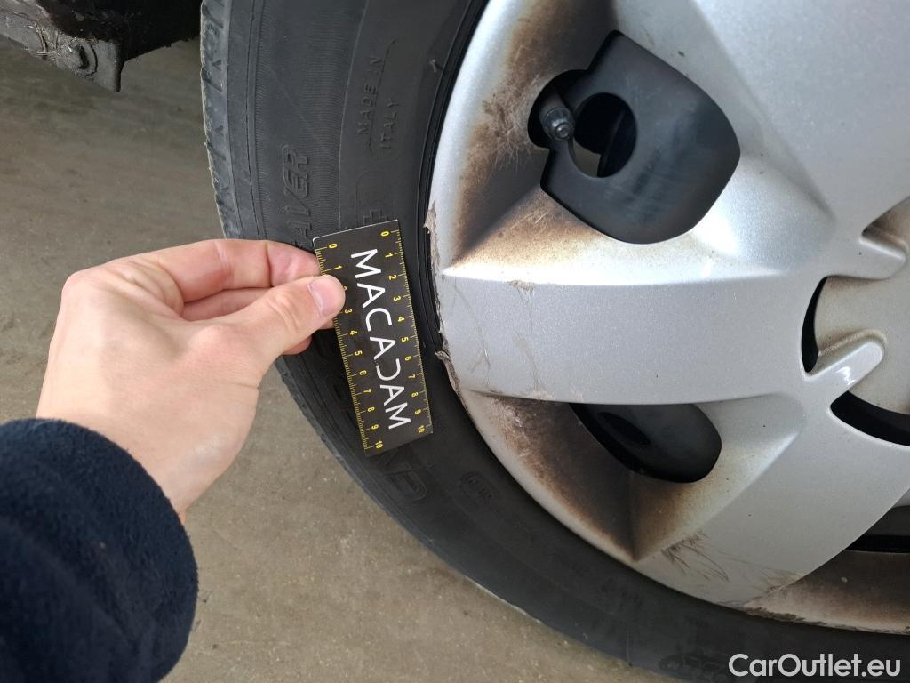  Renault  Kangoo RENAULT  Express / 2013 / 4P / Fourgonnette Gd Volume Gd Confort - Blue dCi 95 #83