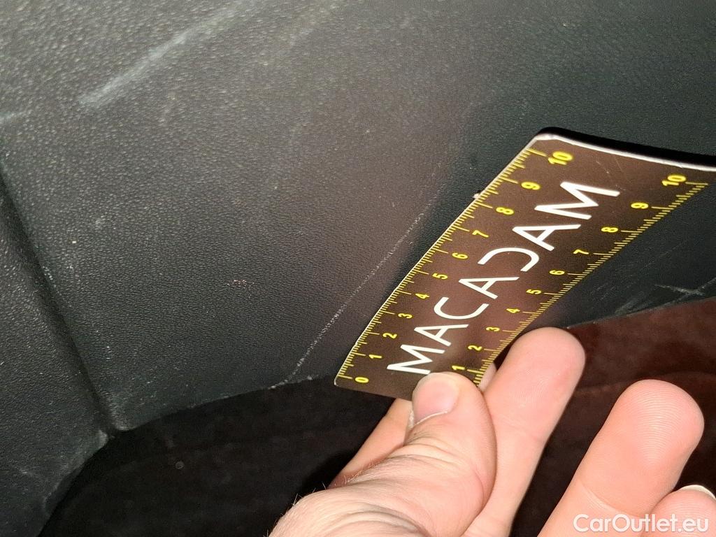  Peugeot  2008  Allure Business 1.5 HDi 120CV BVA6 E6dT #80