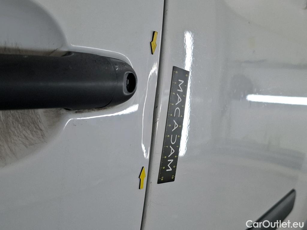  Renault  Kangoo RENAULT  Express / 2013 / 4P / Fourgonnette Gd Volume Gd Confort - Blue dCi 95 #40