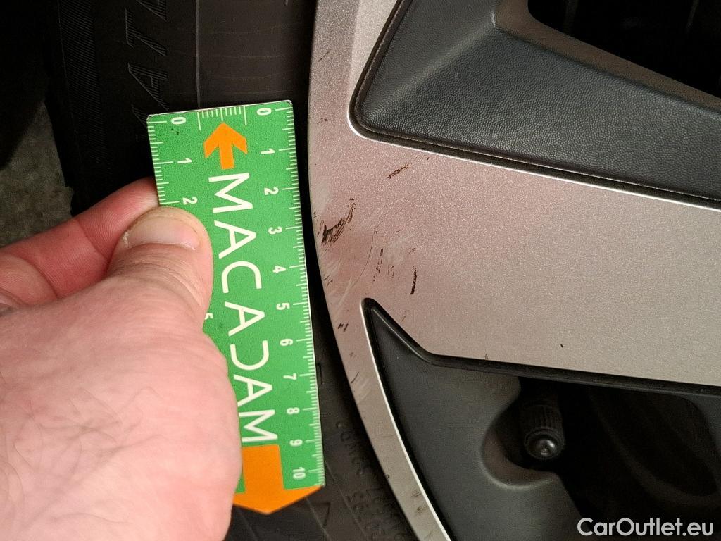  Peugeot  208  (e-) Active Business 50kWh BVA #18