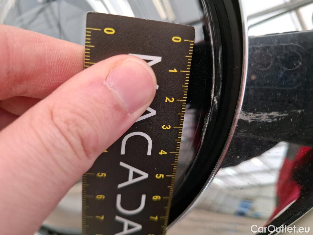  Mini  Clubman MINI  / 2019 / 5P / Break Cooper Knightsbridge 136 ch BVA7(SP) #2