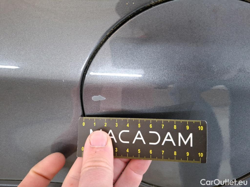  Peugeot  2008  Allure Business 1.5 HDi 120CV BVA6 E6dT #100