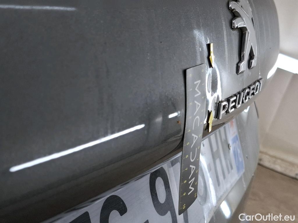  Peugeot  2008  Allure Business 1.5 HDi 120CV BVA6 E6dT #91