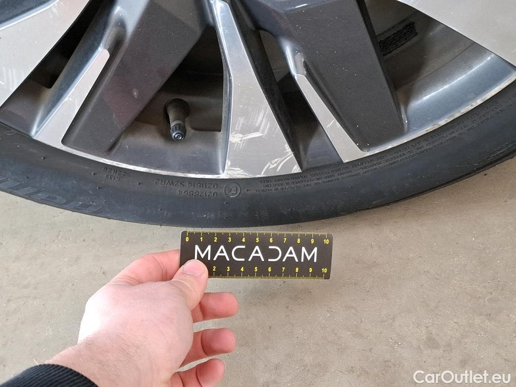  Peugeot  2008  Allure Business 1.5 HDi 120CV BVA6 E6dT #65