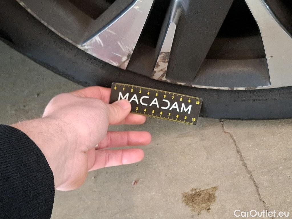  Peugeot  2008  Allure Business 1.5 HDi 120CV BVA6 E6dT #61