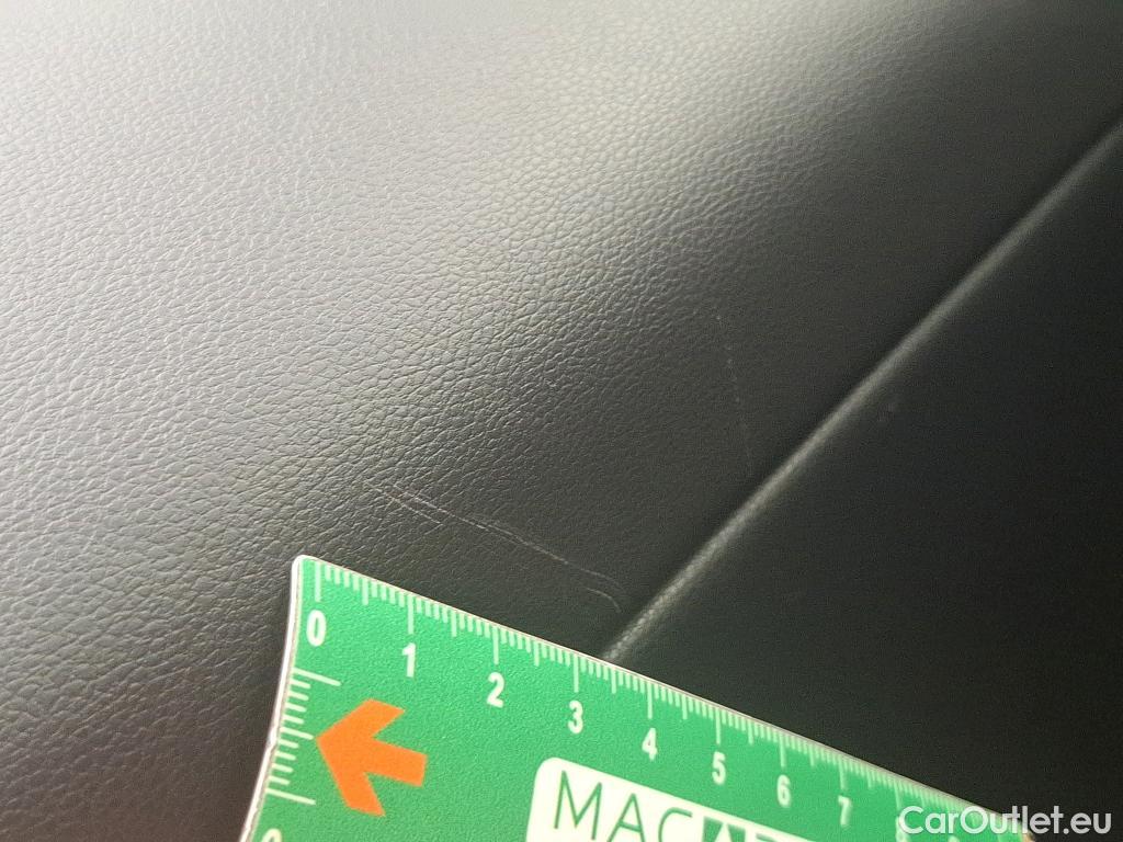  Hyundai  Tucson HYUNDAI  / 2020 / 5P / SUV 1.6 PHEV 265 HTRAC CREATIVE 4WD AUTO #4