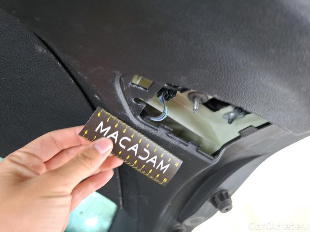  Renault  Megane RENAULT Mégane Berline / 2020 / 5P / Berline Intens TCe 140 EDC FAP -21N #7