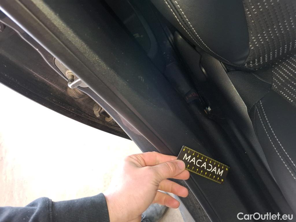  Peugeot  2008  Allure Business 1.5 HDi 120CV BVA6 E6dT #83