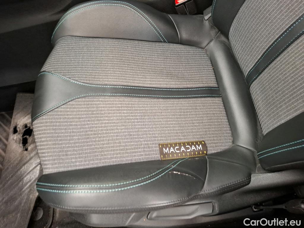  Peugeot  3008 PEUGEOT  / 2020 / 5P / SUV 1.6 HYBRID 225 E-EAT8 Allure Pack #1