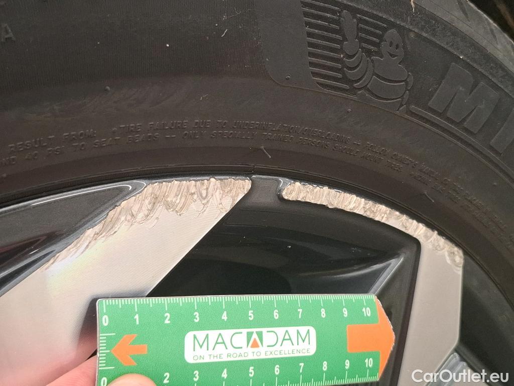  Hyundai  Tucson HYUNDAI  / 2020 / 5P / SUV 1.6 PHEV 265 HTRAC CREATIVE 4WD AUTO #7