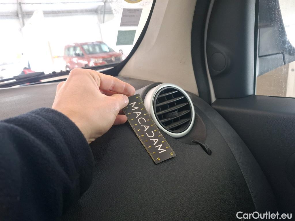  Renault  Kangoo RENAULT  Express / 2013 / 4P / Fourgonnette Gd Volume Gd Confort - Blue dCi 95 #68