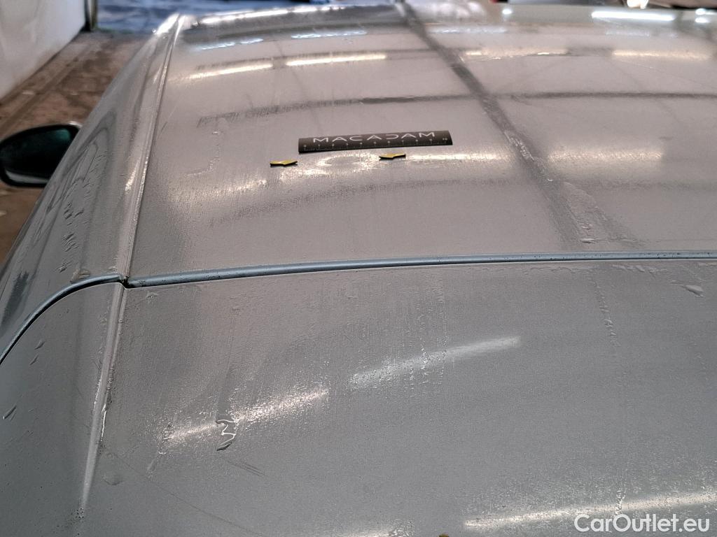  Renault  Megane RENAULT Mégane Berline / 2020 / 5P / Berline Intens TCe 140 EDC FAP -21N #2