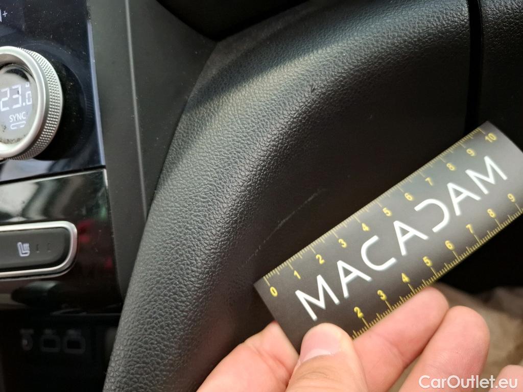  Renault  Megane RENAULT Mégane Berline / 2020 / 5P / Berline Intens TCe 140 EDC FAP -21N #16