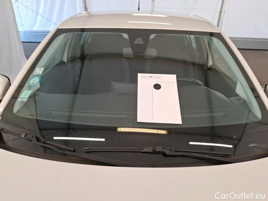  Peugeot  208  (e-) Active Business 50kWh BVA #1