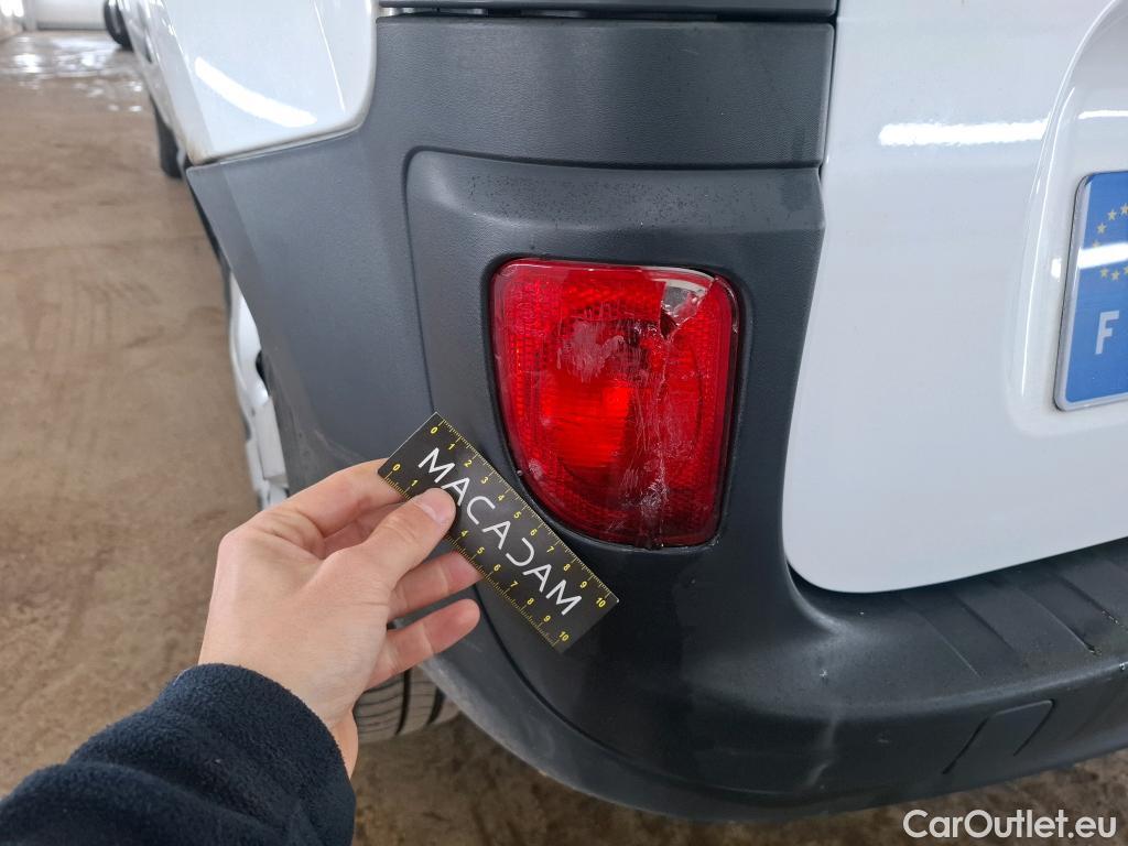  Renault  Kangoo RENAULT  Express / 2013 / 4P / Fourgonnette Gd Volume Gd Confort - Blue dCi 95 #60