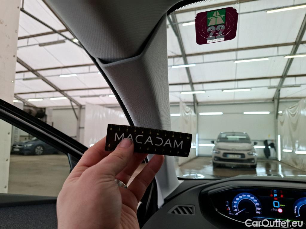  Peugeot  3008 PEUGEOT  / 2020 / 5P / SUV 1.6 HYBRID 225 E-EAT8 Allure Pack #14