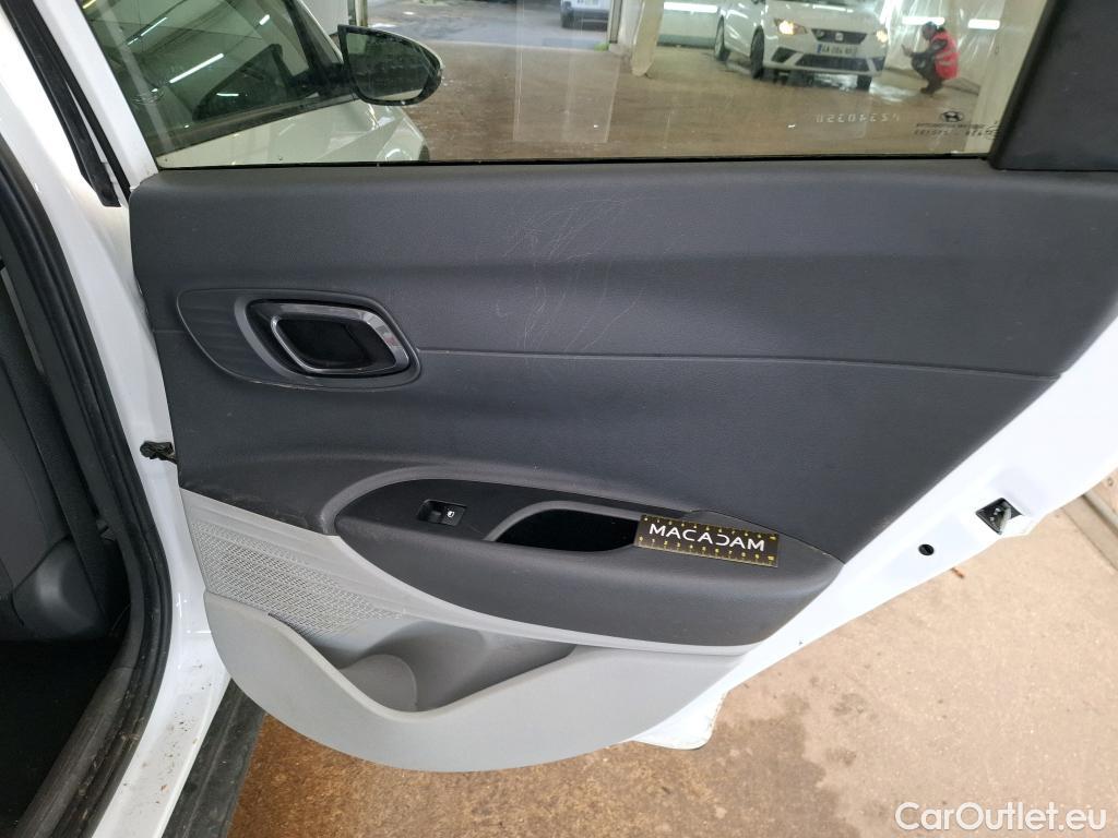  Hyundai  Bayon HYUNDAI  2021 5P SUV 10 T-GDI 100 DCT 7 HYB 48V INTUITIVE #10