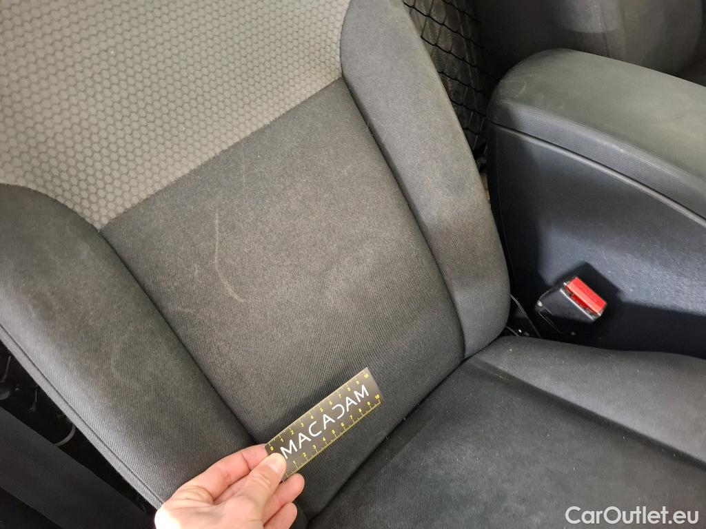  Renault  Kangoo RENAULT  Express / 2013 / 4P / Fourgonnette Gd Volume Gd Confort - Blue dCi 95 #85