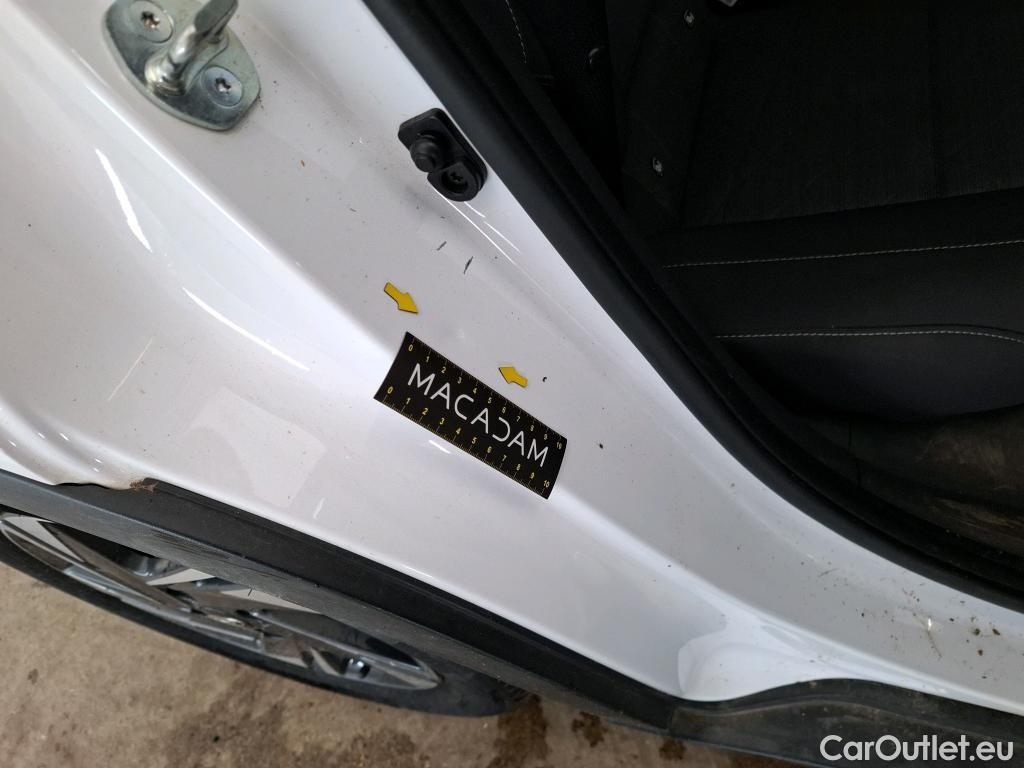  Hyundai  Bayon HYUNDAI  2021 5P SUV 10 T-GDI 100 DCT 7 HYB 48V INTUITIVE #1