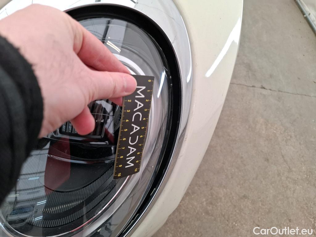  Mini  Clubman MINI  / 2019 / 5P / Break Cooper Knightsbridge 136 ch BVA7(SP) #38