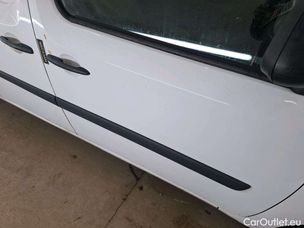  Renault  Kangoo RENAULT  Express / 2013 / 4P / Fourgonnette Gd Volume Gd Confort - Blue dCi 95 #89