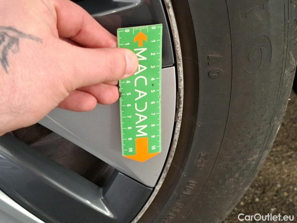  Tesla  Model Y TESLA  / 2020 / 5P / SUV Grand Autonomie Dual Motor AWD #19