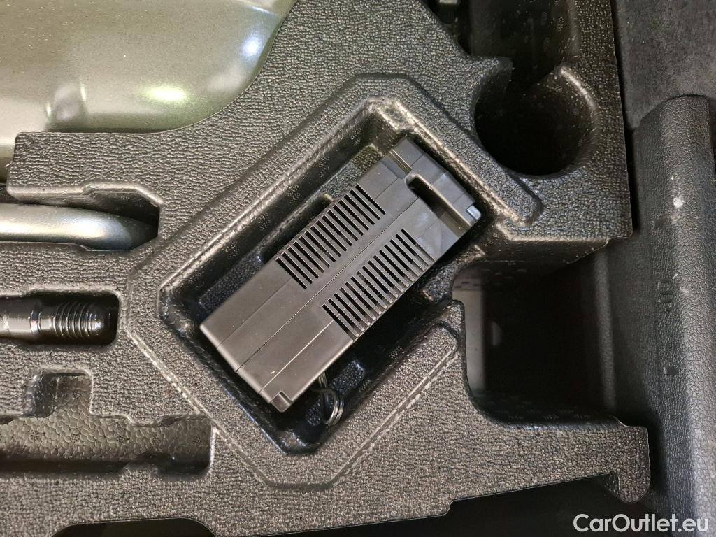  Audi  Q3 AUDI  / 2018 / 5P / SUV 45 TFSI E 245 S TRONIC S LINE #11