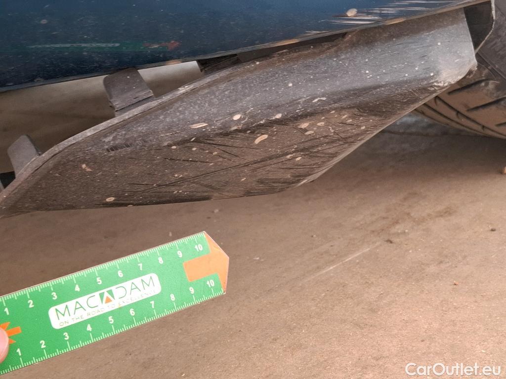  Audi  A3 AUDI  Sportback / 2020 / 5P / Berline 40 TFSI e 204 S Tronic Design Luxe #34