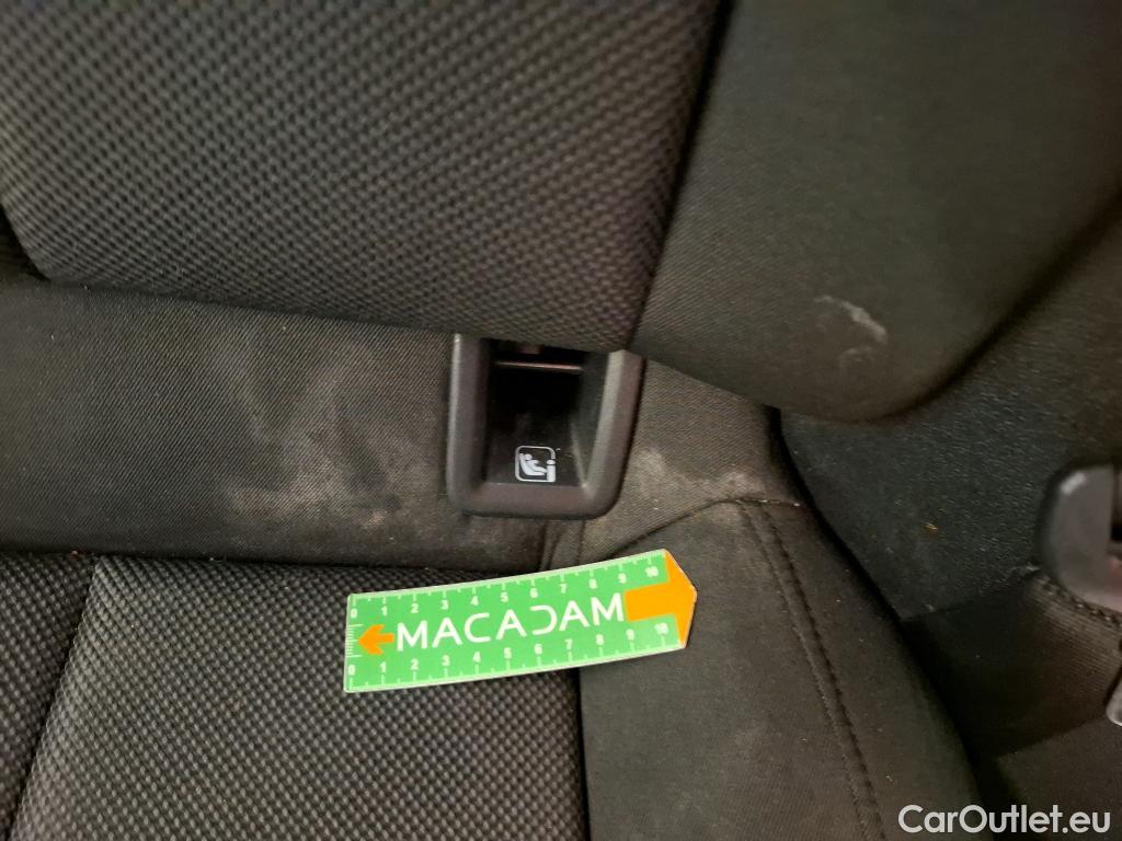  Audi  A3 AUDI  Sportback / 2020 / 5P / Berline 35 TFSI 150 MHEV S Tronic Business Line #37