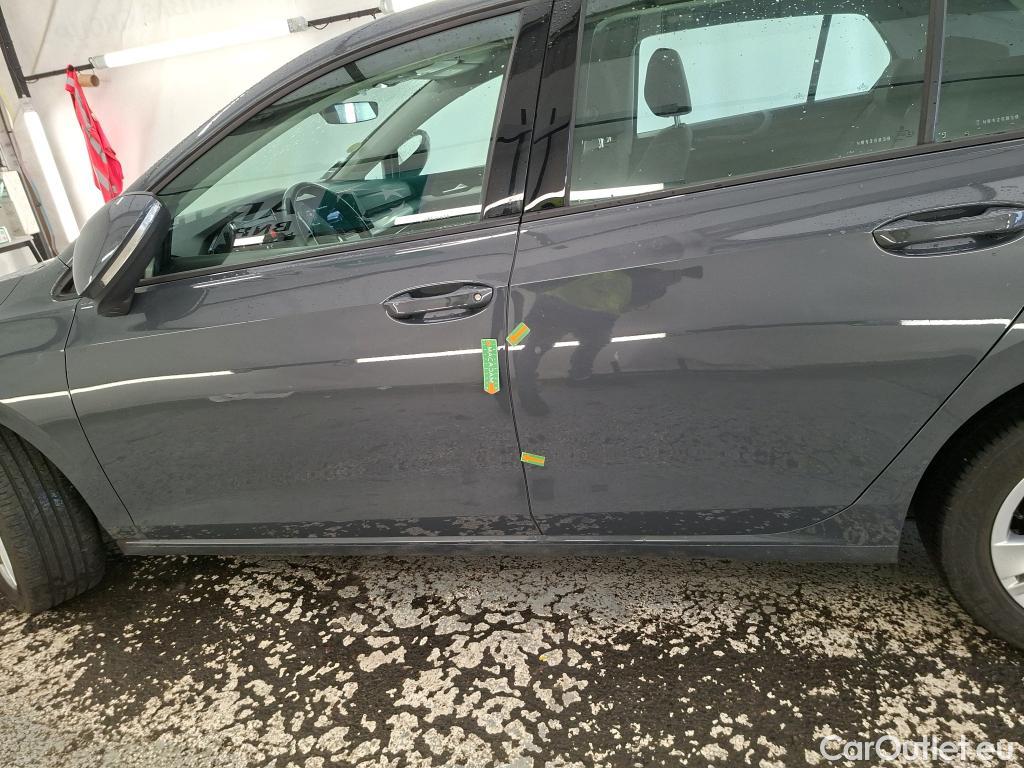  Volkswagen  Golf  VOLKSWAGEN  2020  5P  Berline 20 TDI SCR 115 DSG7 Life Busi #16