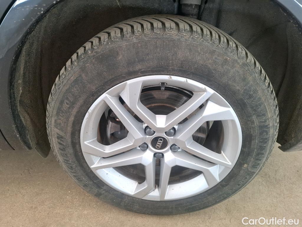  Audi  Q5 AUDI  / 2020 / 5P / SUV 50 TFSI e 299 QTT S TRO 7 BUSINESS EXE #39