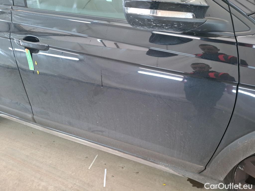  Volkswagen  Taigo  Style 1.0 TSI 110CV BVA7 E6d #42