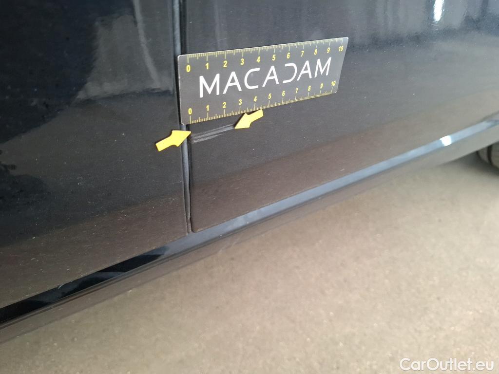  Volkswagen  Golf  VOLKSWAGEN / 2020 / 5P / Berline 2.0 TDI SCR 115 DSG7 LIFE SOCI BUSINESS #26