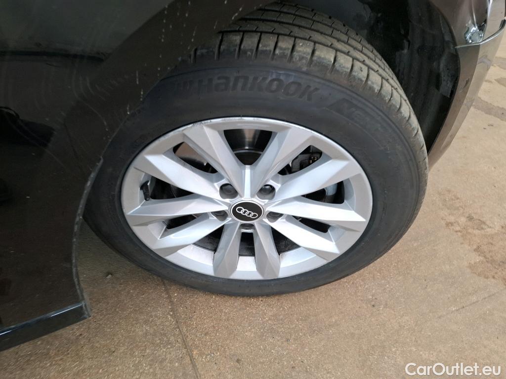  Audi  A3 AUDI  Sportback / 2020 / 5P / Berline 35 TFSI 150 MHEV S Tronic Business Line #27