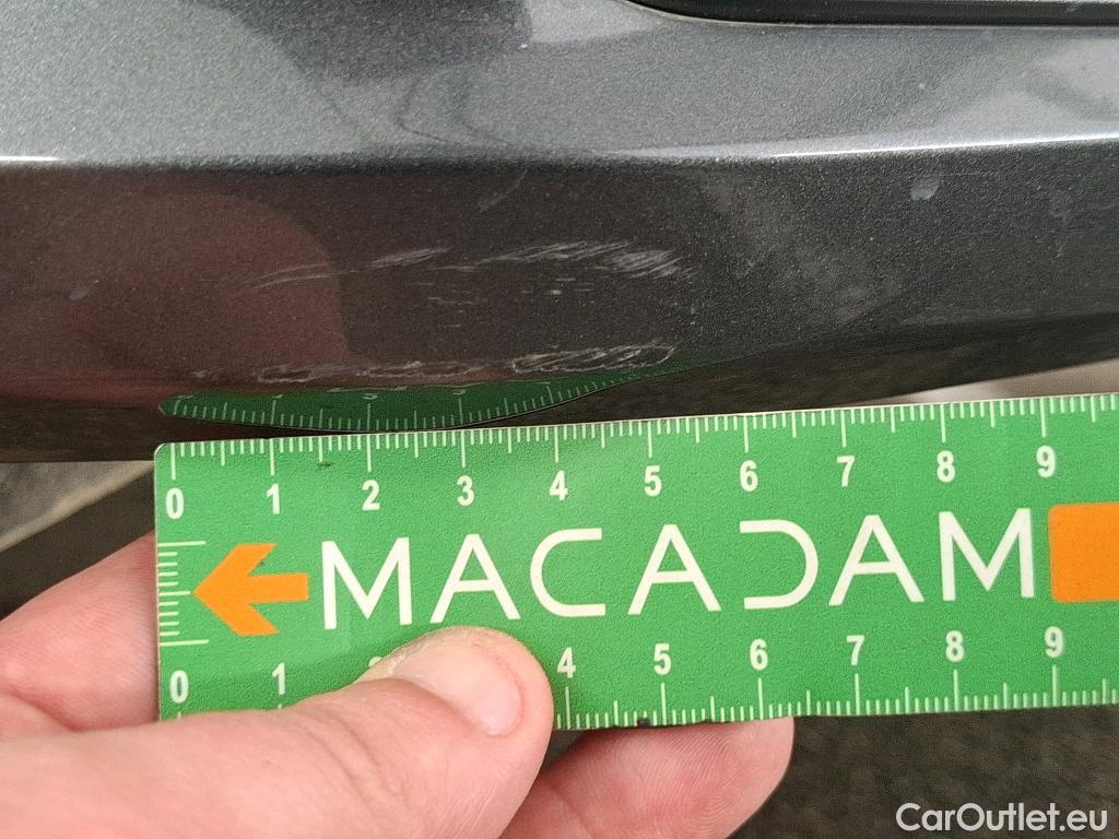  Audi  Q3 AUDI  / 2018 / 5P / SUV 45 TFSI E 245 S TRONIC S LINE #13