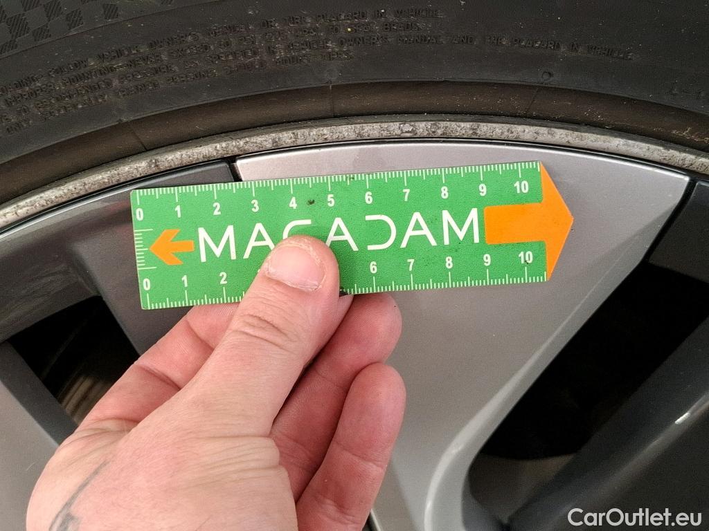  Tesla  Model Y TESLA  / 2020 / 5P / SUV Grand Autonomie Dual Motor AWD #12