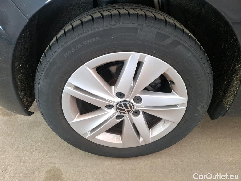  Volkswagen  Golf  VOLKSWAGEN / 2020 / 5P / Berline 2.0 TDI SCR 115 DSG7 LIFE SOCI BUSINESS #2