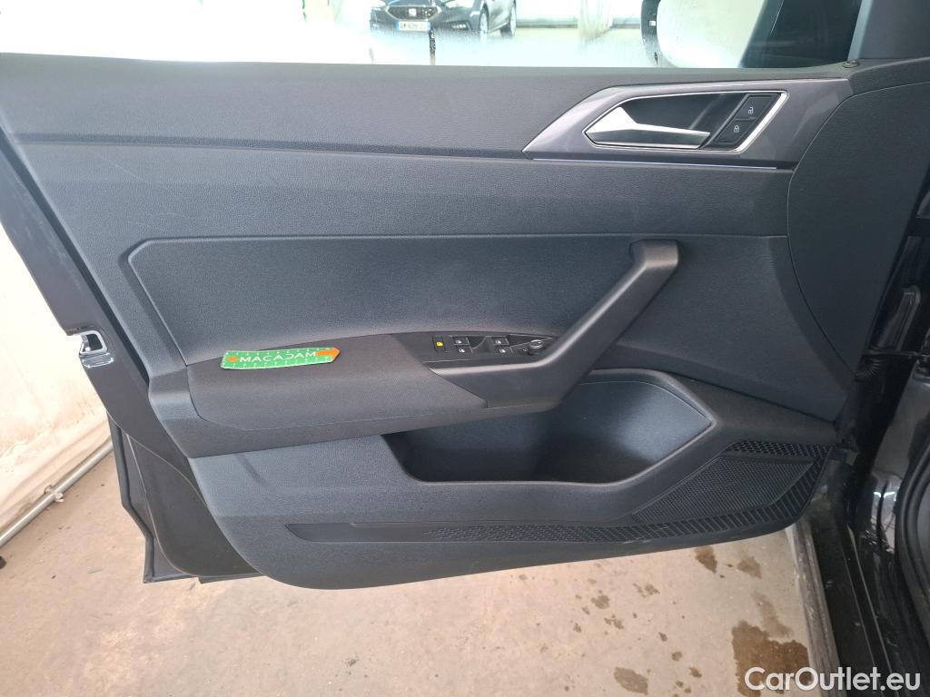  Volkswagen  Taigo  Style 1.0 TSI 110CV BVA7 E6d #40