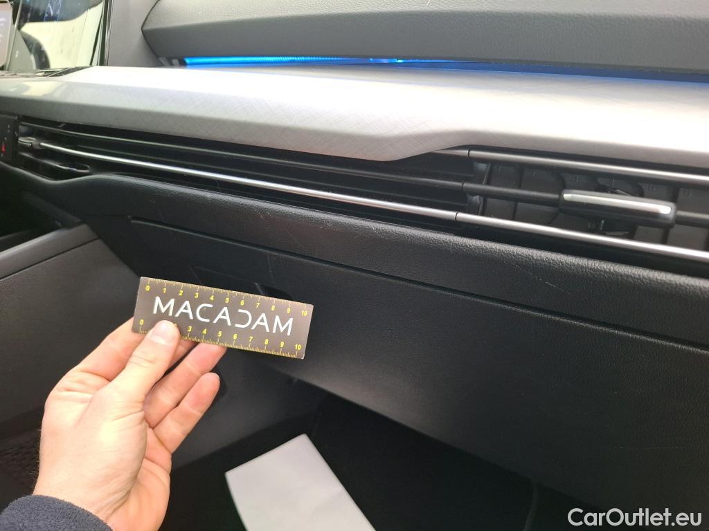  Volkswagen  Golf  VOLKSWAGEN / 2020 / 5P / Berline 2.0 TDI SCR 115 DSG7 LIFE SOCI BUSINESS #8