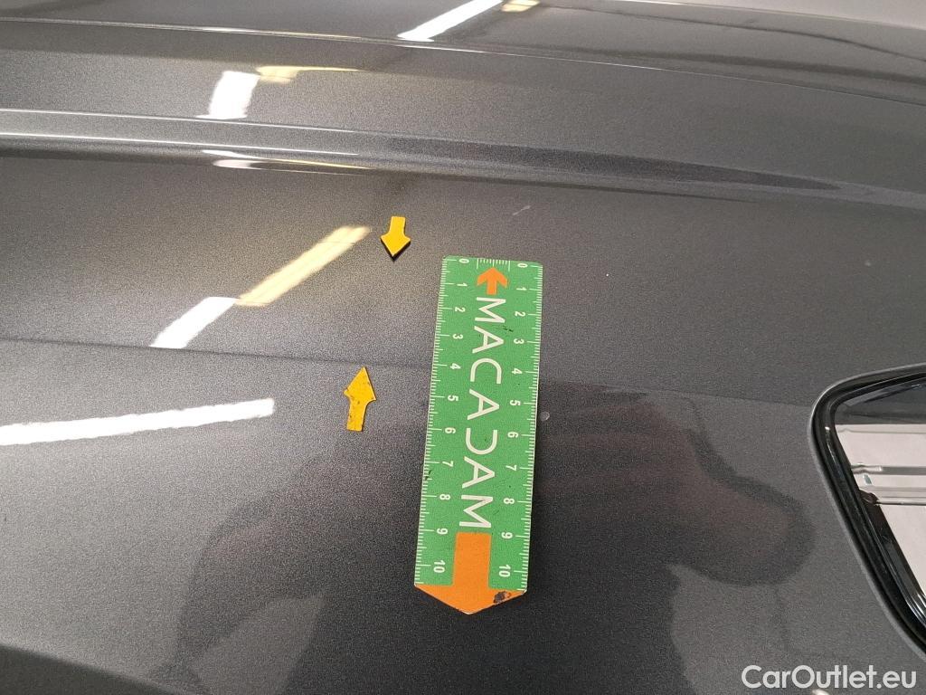  Audi  Q3 AUDI  / 2018 / 5P / SUV 45 TFSI E 245 S TRONIC S LINE #9